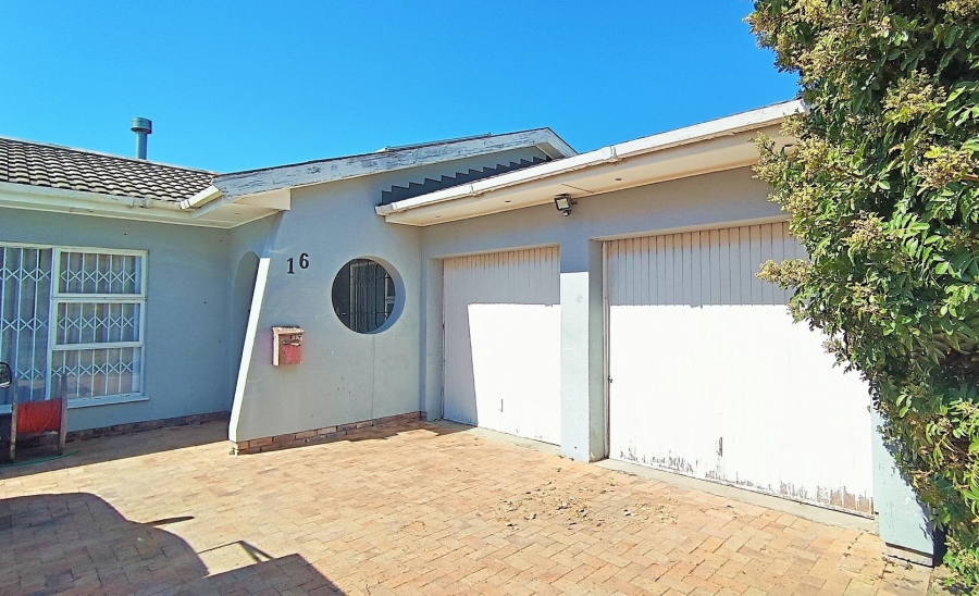 3 Bedroom Property for Sale in Tygerdal Western Cape